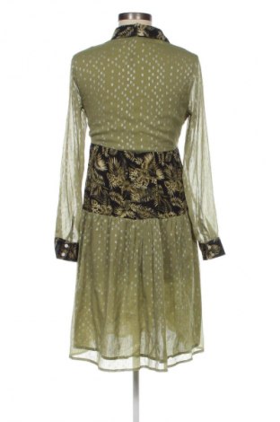 Kleid Gang, Größe M, Farbe Mehrfarbig, Preis € 41,94