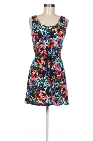 Kleid George, Größe M, Farbe Mehrfarbig, Preis € 20,99