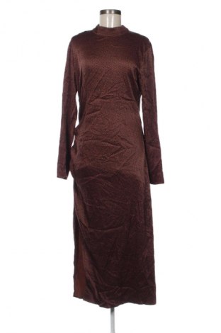 Rochie Gestuz, Mărime M, Culoare Maro, Preț 896,68 Lei