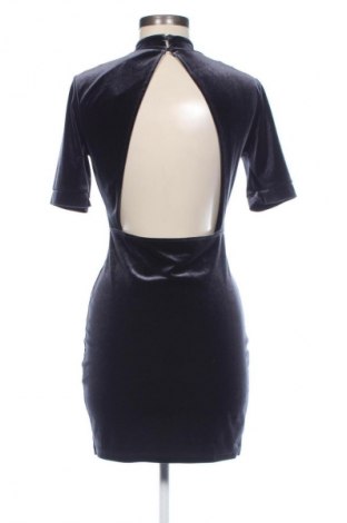 Šaty  Gina Tricot, Velikost M, Barva Šedá, Cena  342,00 Kč