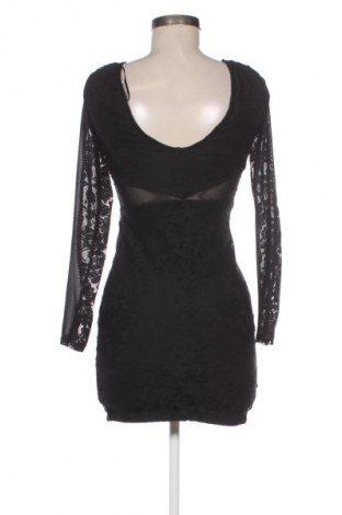 Sukienka Gina Tricot, Rozmiar S, Kolor Czarny, Cena 88,99 zł