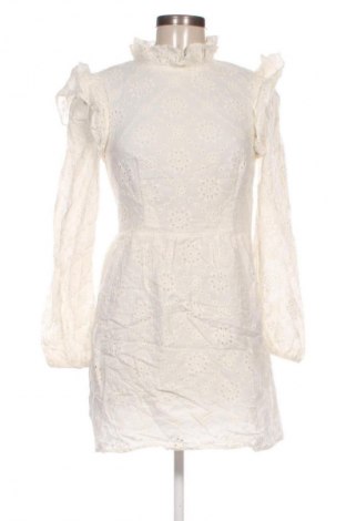 Φόρεμα Glamour, Μέγεθος M, Χρώμα Λευκό, Τιμή 10,99 €