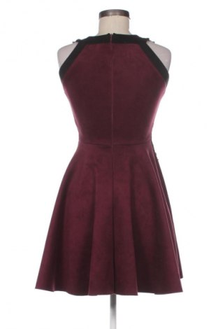 Kleid Gossip, Größe M, Farbe Rot, Preis 24,57 €