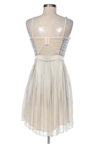 Kleid Guess, Größe M, Farbe Mehrfarbig, Preis 81,99 €