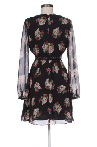 Rochie Guess, Mărime S, Culoare Multicolor, Preț 188,80 Lei