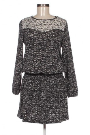Rochie H&M, Mărime M, Culoare Multicolor, Preț 94,99 Lei