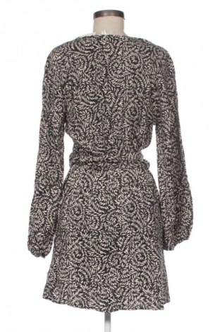 Rochie H&M, Mărime S, Culoare Multicolor, Preț 94,99 Lei