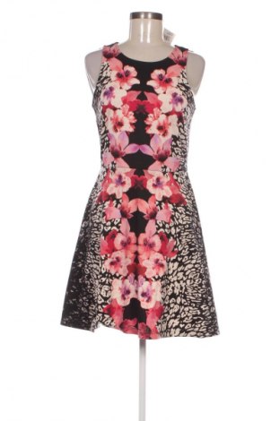 Šaty  H&M, Velikost M, Barva Vícebarevné, Cena  469,00 Kč