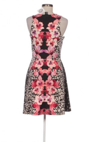 Šaty  H&M, Velikost M, Barva Vícebarevné, Cena  469,00 Kč