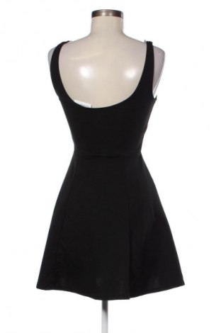 Rochie H&M, Mărime S, Culoare Negru, Preț 73,98 Lei