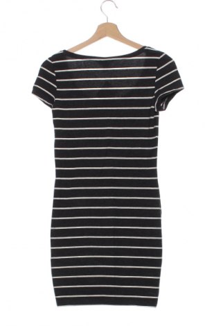 Рокля H&M, Размер XS, Цвят Черен, Цена 29,00 лв.