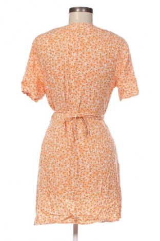 Rochie H&M, Mărime M, Culoare Multicolor, Preț 94,99 Lei