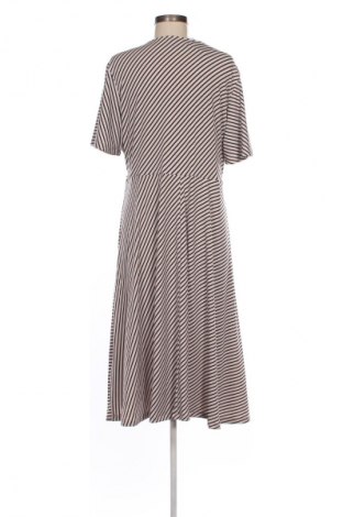 Рокля H&M, Размер XL, Цвят Многоцветен, Цена 29,99 лв.