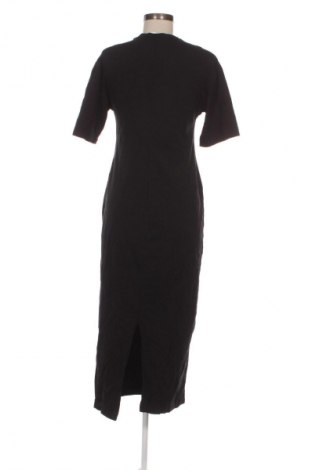 Šaty  H&M, Veľkosť M, Farba Čierna, Cena  26,95 €
