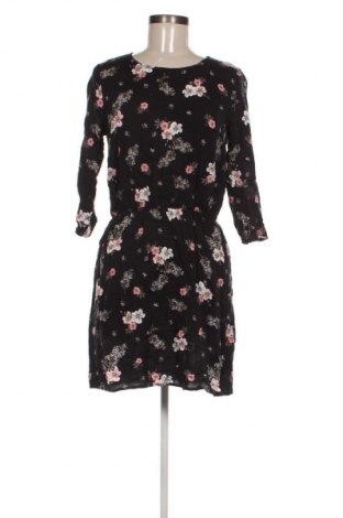 Šaty  H&M Divided, Velikost M, Barva Vícebarevné, Cena  739,00 Kč
