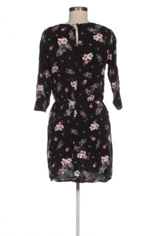Šaty  H&M Divided, Velikost M, Barva Vícebarevné, Cena  739,00 Kč