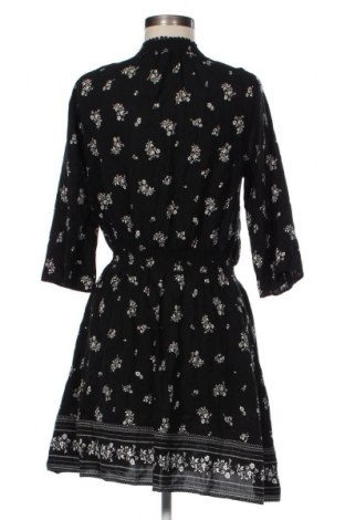 Kleid H&M Divided, Größe M, Farbe Mehrfarbig, Preis € 14,83