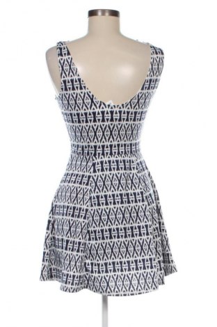 Kleid H&M Divided, Größe M, Farbe Mehrfarbig, Preis € 20,99