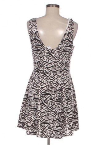 Rochie H&M Divided, Mărime XL, Culoare Multicolor, Preț 94,99 Lei