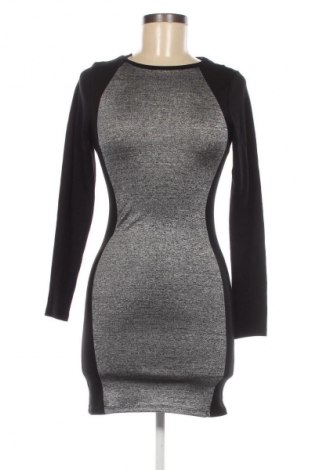 Rochie H&M Divided, Mărime M, Culoare Multicolor, Preț 94,99 Lei
