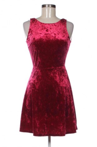 Rochie H&M Divided, Mărime M, Culoare Roșu, Preț 150,99 Lei