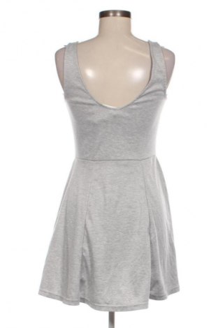 Šaty  H&M Divided, Velikost M, Barva Šedá, Cena  469,00 Kč