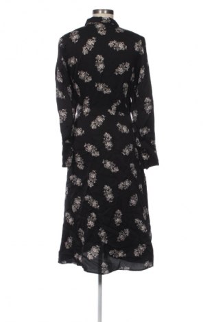 Rochie In Wear, Mărime S, Culoare Multicolor, Preț 392,55 Lei