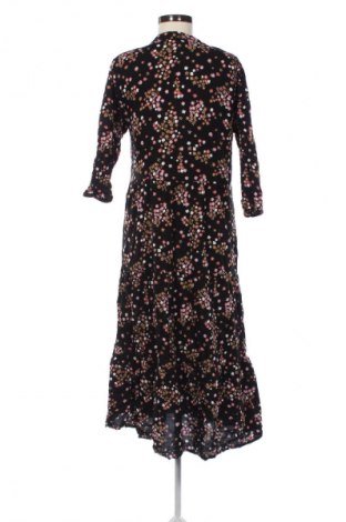 Φόρεμα Janina, Μέγεθος M, Χρώμα Πολύχρωμο, Τιμή 18,99 €
