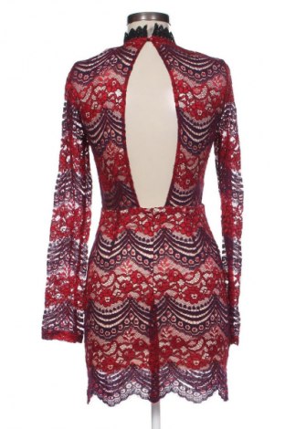 Kleid Love & Other Things, Größe M, Farbe Mehrfarbig, Preis 13,99 €