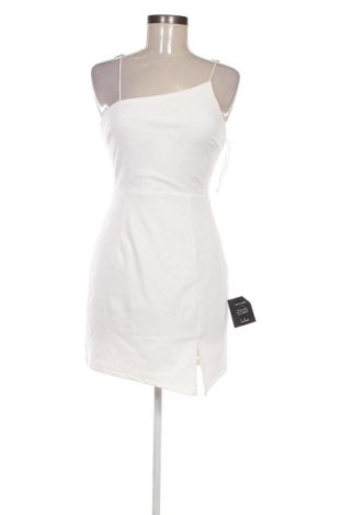 Kleid Lulus, Größe M, Farbe Weiß, Preis 74,99 €