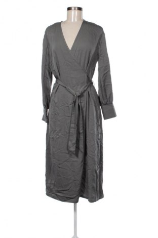 Kleid Mango, Größe S, Farbe Grau, Preis € 20,92