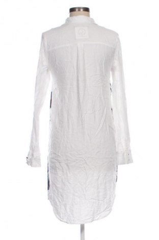 Kleid Mohito, Größe M, Farbe Mehrfarbig, Preis € 15,99