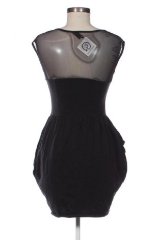Sukienka Monki, Rozmiar M, Kolor Czarny, Cena 88,99 zł
