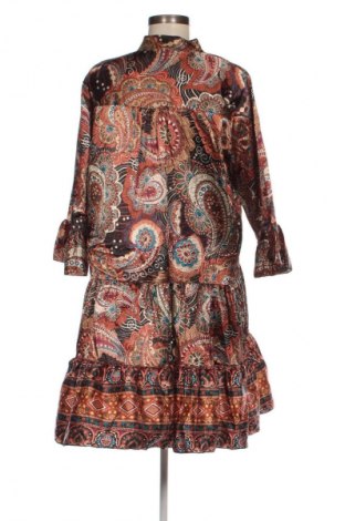 Рокля NEW COLLECTION, Размер XL, Цвят Многоцветен, Цена 48,99 лв.