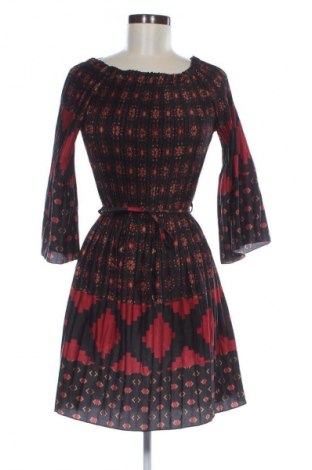 Kleid NEW COLLECTION, Größe M, Farbe Mehrfarbig, Preis 33,99 €