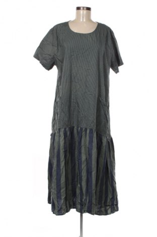 Kleid NEW COLLECTION, Größe M, Farbe Mehrfarbig, Preis € 75,99