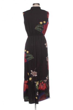 Kleid NEW COLLECTION, Größe M, Farbe Mehrfarbig, Preis € 24,46