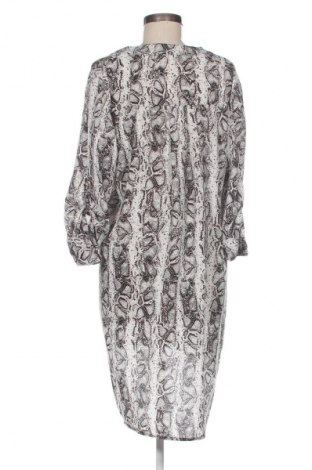 Рокля NEW COLLECTION, Размер XL, Цвят Многоцветен, Цена 48,99 лв.