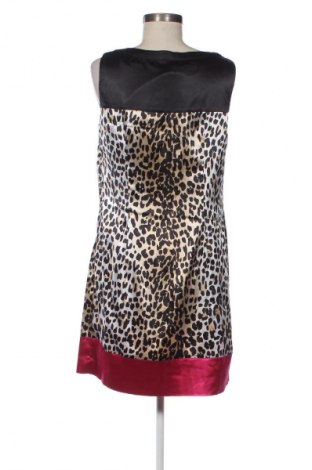 Kleid Oodji, Größe M, Farbe Mehrfarbig, Preis 15,00 €