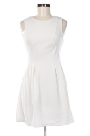 Kleid Pimkie, Größe M, Farbe Weiß, Preis 20,99 €