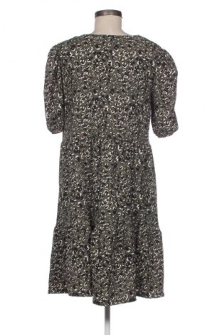 Kleid Primark, Größe XL, Farbe Mehrfarbig, Preis € 20,99