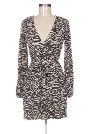Sukienka Pull&Bear, Rozmiar S, Kolor Kolorowy, Cena 150,99 zł