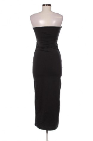 Kleid Pull&Bear, Größe M, Farbe Schwarz, Preis 8,99 €