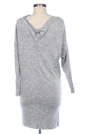 Φόρεμα Pull&Bear, Μέγεθος M, Χρώμα Γκρί, Τιμή 14,83 €