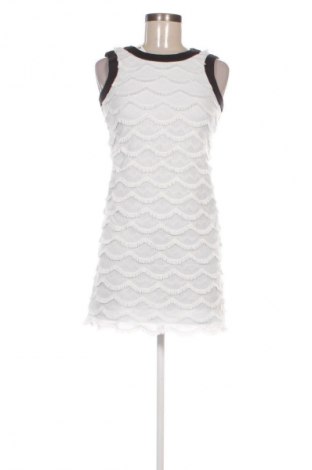 Kleid River Woods, Größe M, Farbe Weiß, Preis 89,99 €