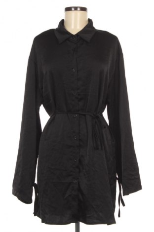 Kleid SHEIN, Größe M, Farbe Schwarz, Preis 13,99 €