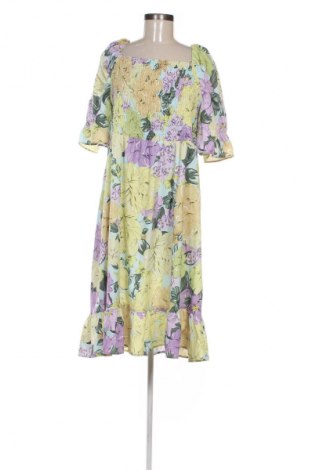 Kleid SHEIN, Größe XL, Farbe Mehrfarbig, Preis 20,99 €