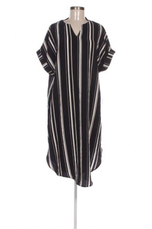 Kleid SHEIN, Größe XL, Farbe Mehrfarbig, Preis 12,99 €