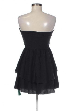 Sukienka SHEIN, Rozmiar M, Kolor Czarny, Cena 150,99 zł