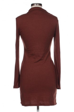 Kleid Stradivarius, Größe L, Farbe Braun, Preis € 15,00